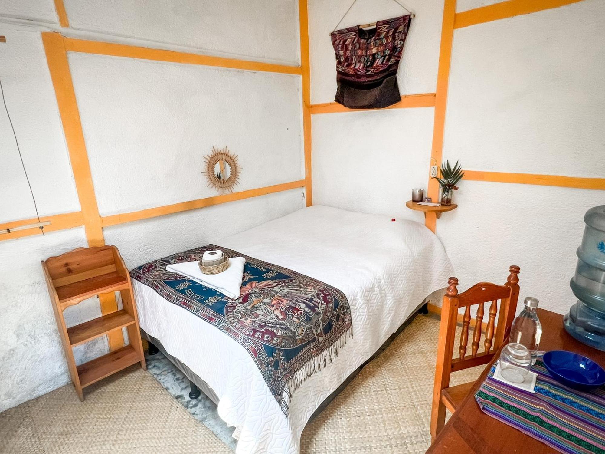 Unicorn Reborn - Peaceful Rentals San Marcos La Laguna Esterno foto