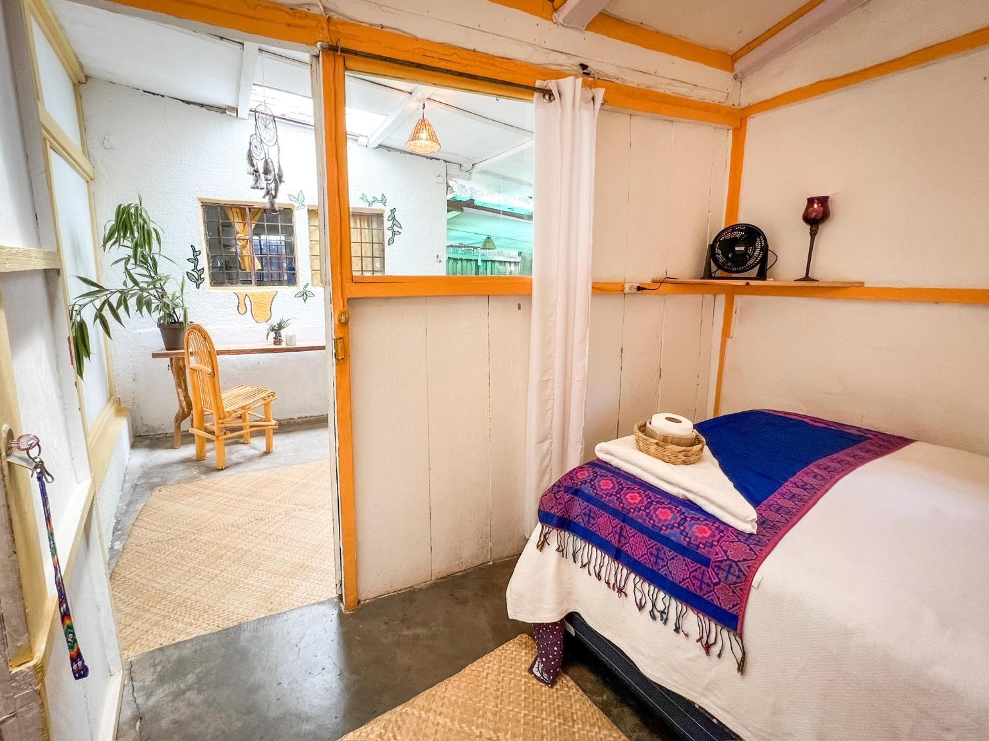 Unicorn Reborn - Peaceful Rentals San Marcos La Laguna Esterno foto