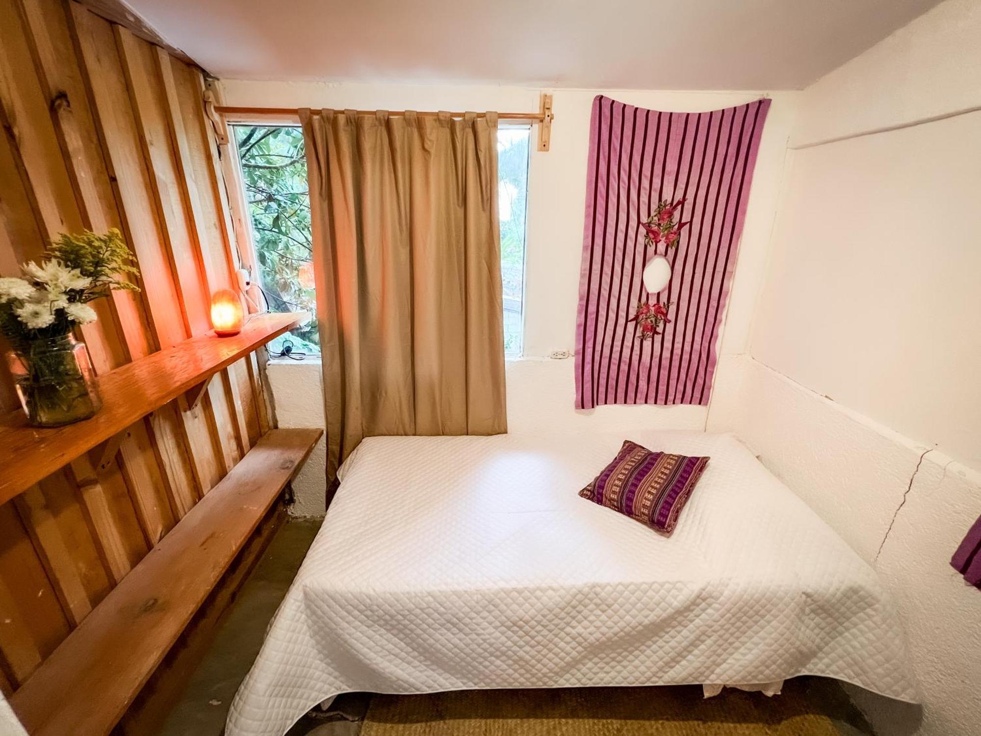 Unicorn Reborn - Peaceful Rentals San Marcos La Laguna Esterno foto