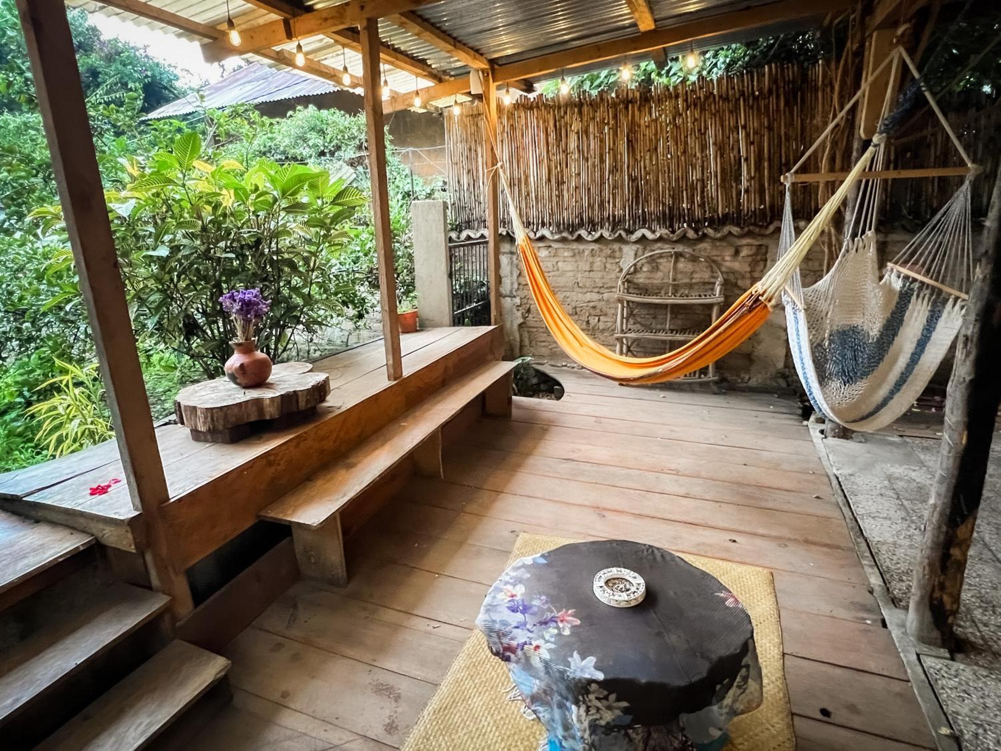 Unicorn Reborn - Peaceful Rentals San Marcos La Laguna Esterno foto